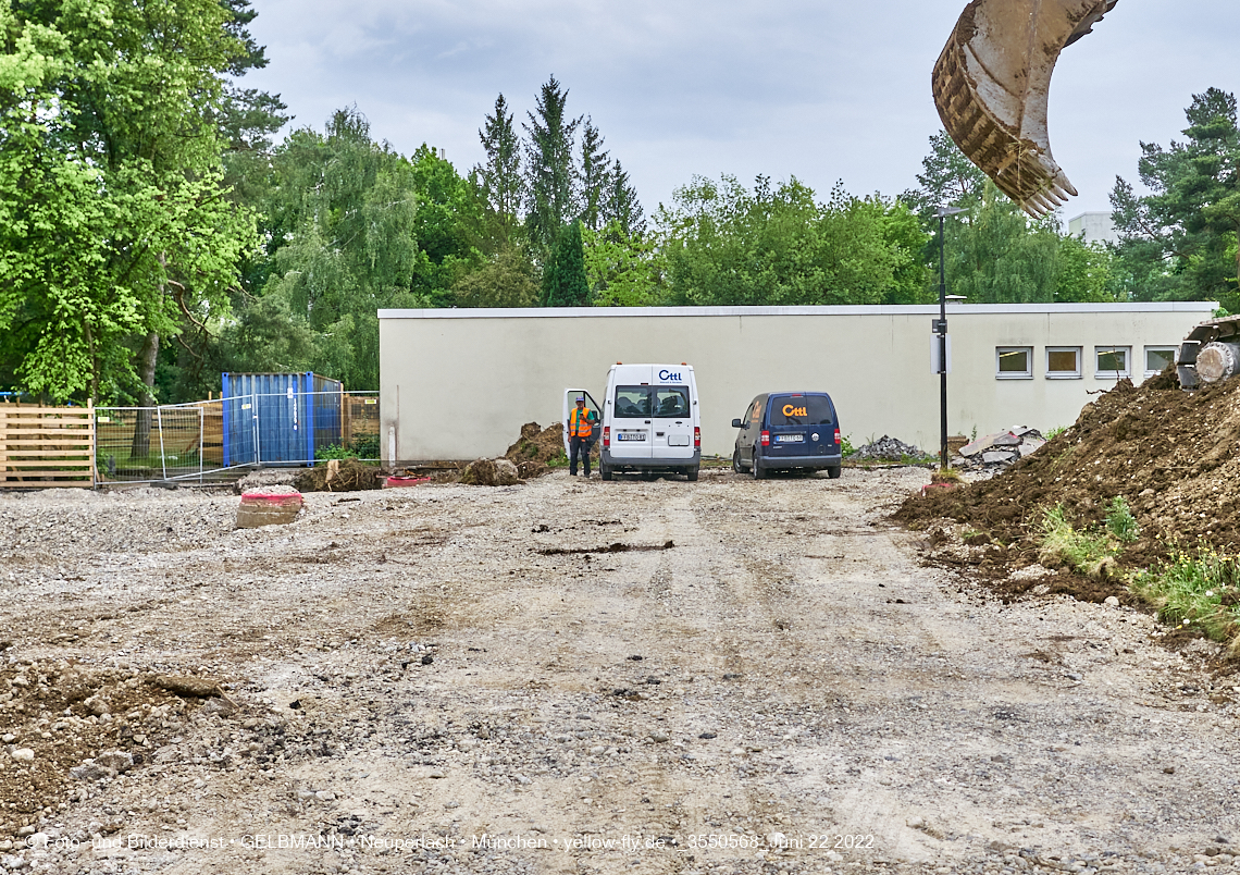 22.06.2022 - Baustelle zur Mütterberatung und Haus für Kinder